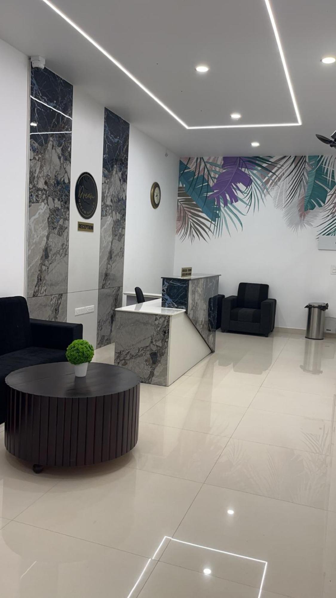 Hotel Dream Suite, Kattappana 外观 照片